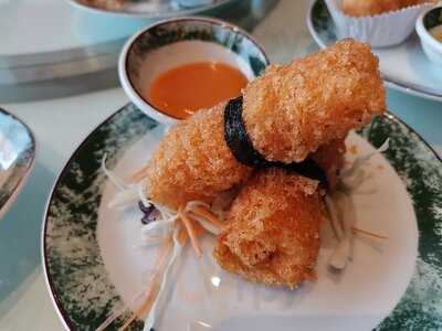 ไดนาสตี้ - เซ็นทรัลเวิร์ด