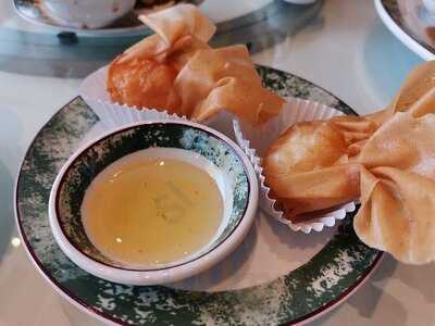 ไดนาสตี้ - เซ็นทรัลเวิร์ด