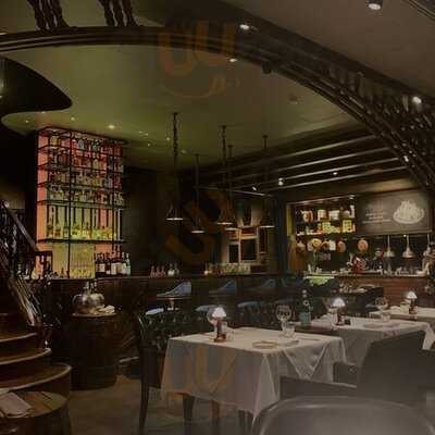 Medici Kitchen & Bar