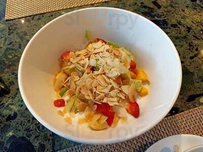 เดอะเรนทรี คาเฟ่