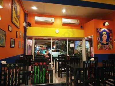 Tacos & Salsa Mexican Bar And Restaurant Sukhumvit 18