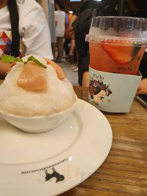 After You Dessert Cafe