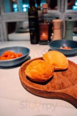 Pizza Massilia - Ruam Rudee Restaurant