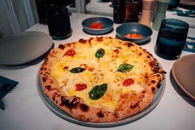 Pizza Massilia - Ruam Rudee Restaurant