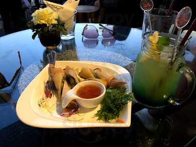 อีเกิ้ล เนสท์