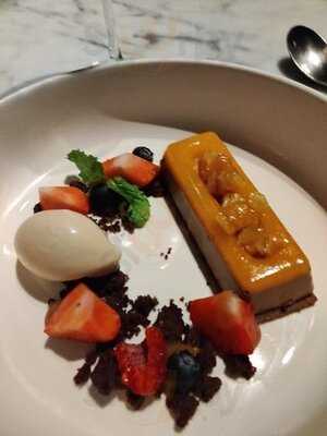 Park Society Restaurant