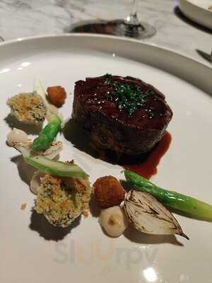 Park Society Restaurant