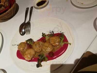 Lenzi Tuscan Kitchen