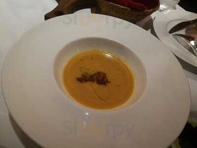 Lenzi Tuscan Kitchen