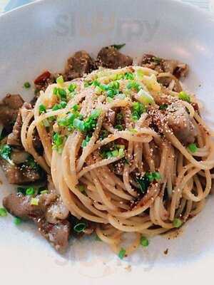 เดอะ คอฟฟี่ คลับ - เดอะเมซ