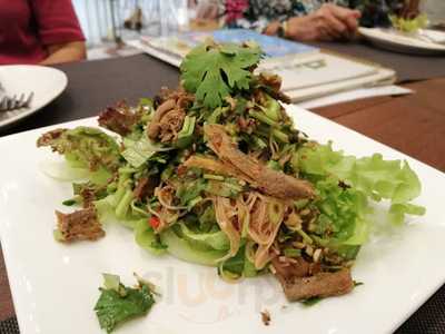 รัสยานา คาเฟ่