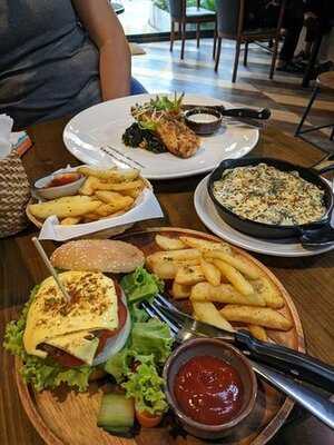 Jack Diamond Bistro & Bar