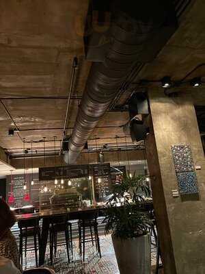 Scarlett Wine Bar & Restaurant