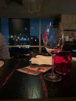 Scarlett Wine Bar & Restaurant