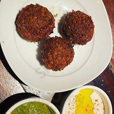 มาม่า เดอลอเรส - เย็นอากาศ