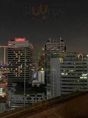 Redsquare Rooftop Bar