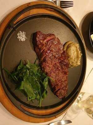 ร้านอาหาร เซนซี่