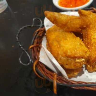 ร้านอาหาร บ้านส้มตำ