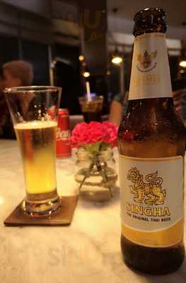 Zoom Sky Bar And Restaurant