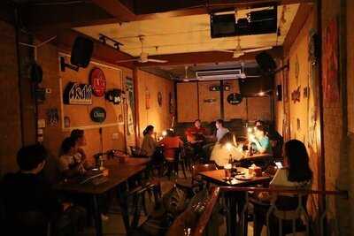 ร้านพาเลท บาร์