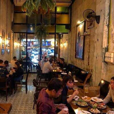 ร้านพาเลท บาร์