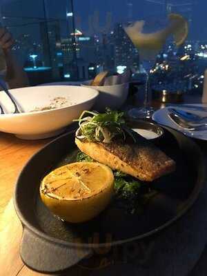 Spectrum Lounge & Bar