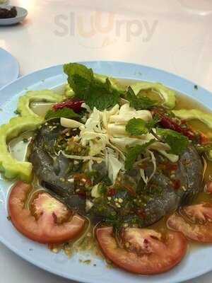 Sornthong Seafood Restaurant