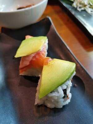 ห้องอาหารญี่ปุ่น ทาคูมิ