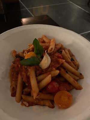 ออสการ์ บิสโทร