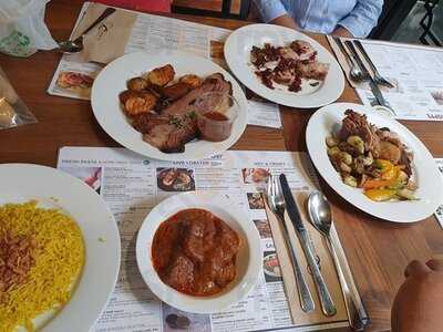 Central Chidlom Food Loft