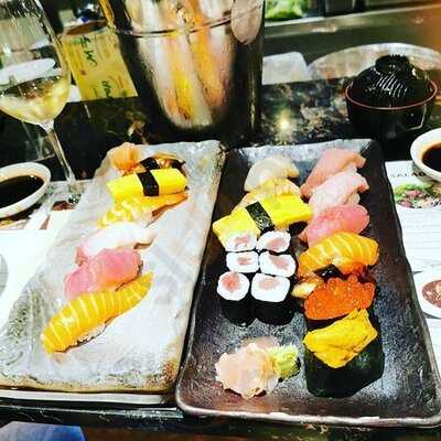 Central Chidlom Food Loft