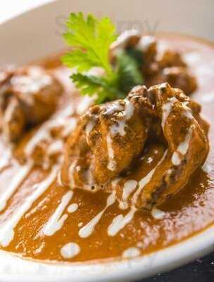 Maya Restaurant And Bar