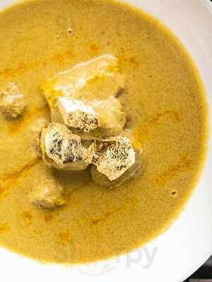 Maya Restaurant And Bar