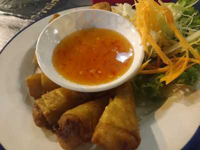 ร้านอาหารบัดดี้เบียร์ ไวน์บาร์และซีฟู้ด