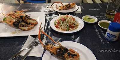 ร้านอาหารบัดดี้เบียร์ ไวน์บาร์และซีฟู้ด