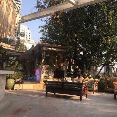 Escape Bangkok - Emquartier