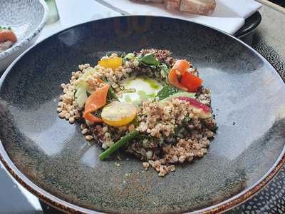 Bai Yun Restaurant At Banyan Tree Bangkok Hotel