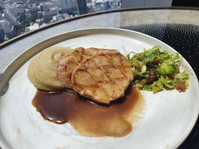 Bai Yun Restaurant At Banyan Tree Bangkok Hotel