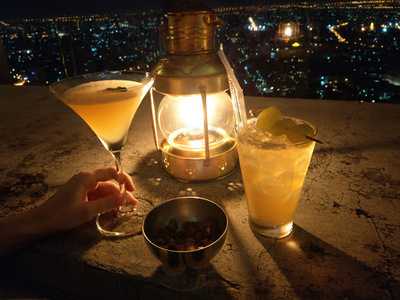 Bai Yun Restaurant At Banyan Tree Bangkok Hotel