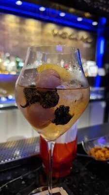 วูบาร์ แอท ดับเบิ้ลยู แบงคอก