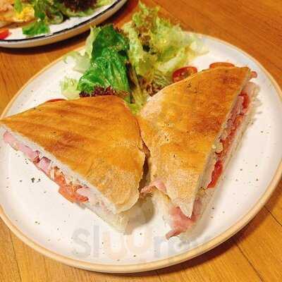 Chu Chocolate Bar & Cafe - Asoke