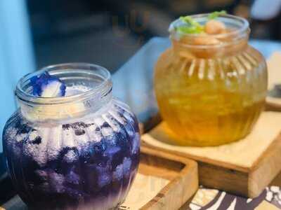 Kub Kao Kub Pla - Emquartier