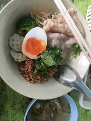 ร้านก๋วยเตี๋ยวลองดี สงขลา