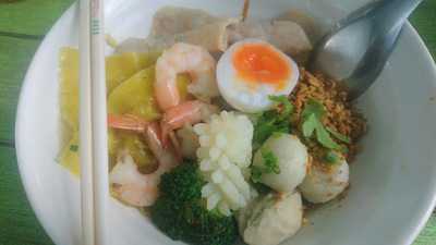 ร้านก๋วยเตี๋ยวลองดี สงขลา