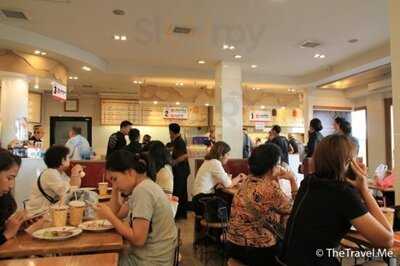 มนต์นมสด