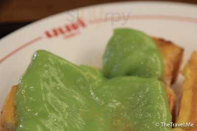 มนต์นมสด