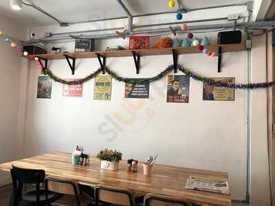 Breakfast Story Phrom Phong