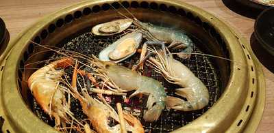 ภัตตาคารอาหารญี่ปุ่น อากะ