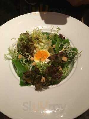 Hyde & Seek Gastro Bar