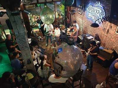 อโพเทกะ